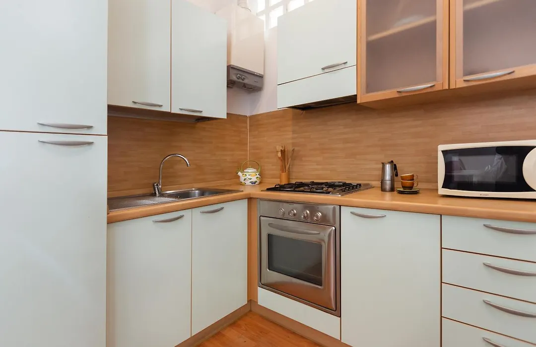 Soft Colors Exclusive Apartment - Navigli District - M2-1